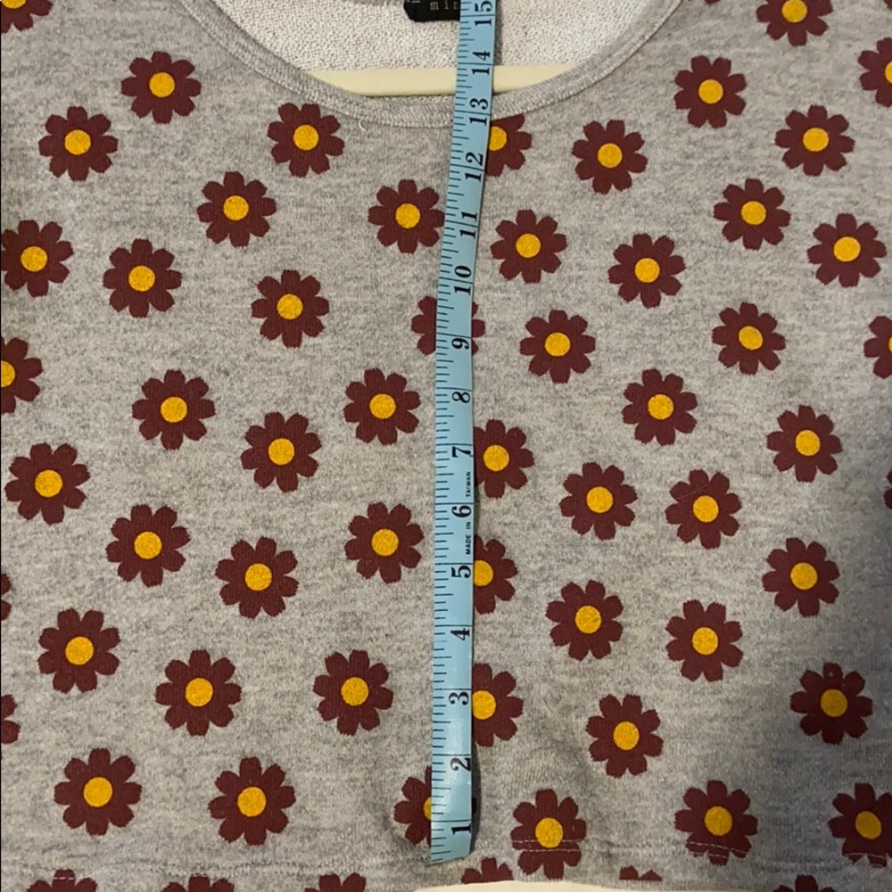 cropped pullover - Picture 5 of 5
